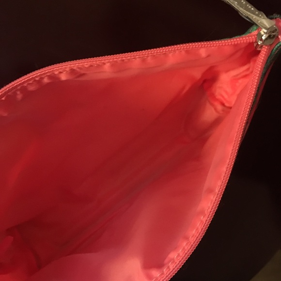 Clinique Make Up Bag - Picture 3 of 7